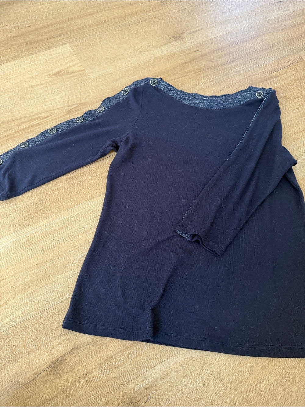 89th & Madison Navy Button-Trim Long Sleeve Top